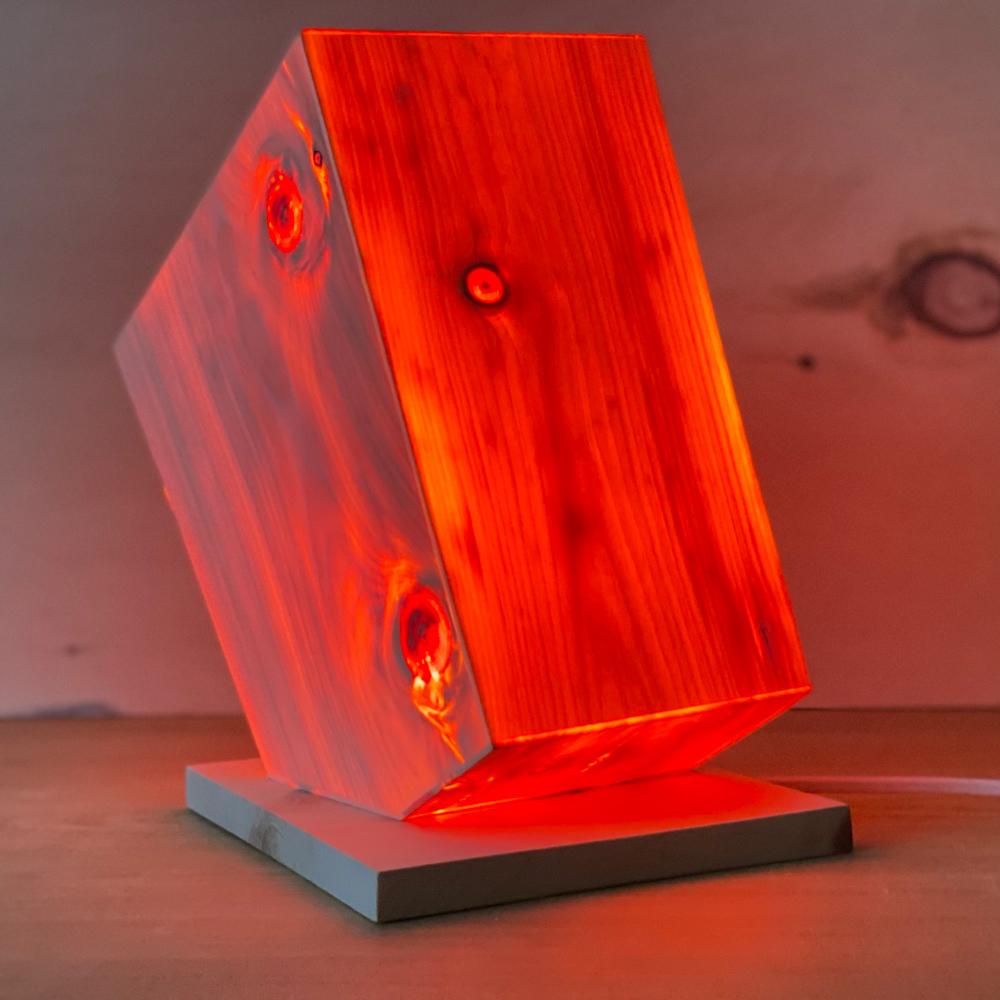 
                  
                    Lampada in legno di Cirmolo |Dolometto Enrosadira 2 Dolometti
                  
                